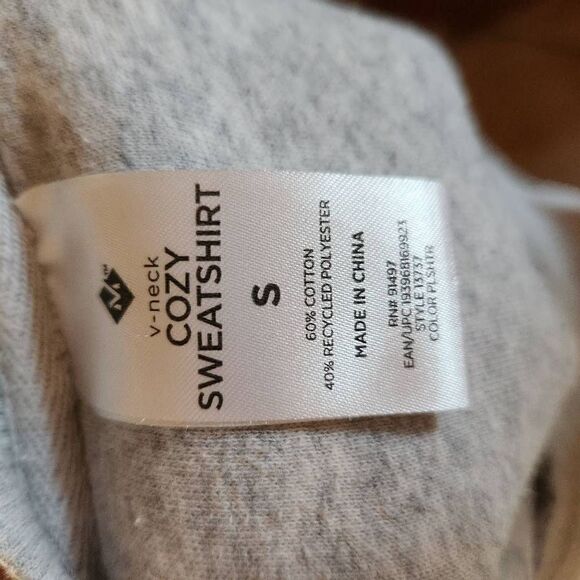 Members mark women's small light grey v-neck pullover sweater solid basic lounge - Picture 4 of 5